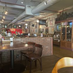 Brewskis Coffee & Bar