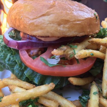 Big Sur Roadhouse - Mmmm roadhouse burger - Breakfast & Brunch Near Me - Big Sur, California