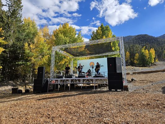 Lee Canyon by null