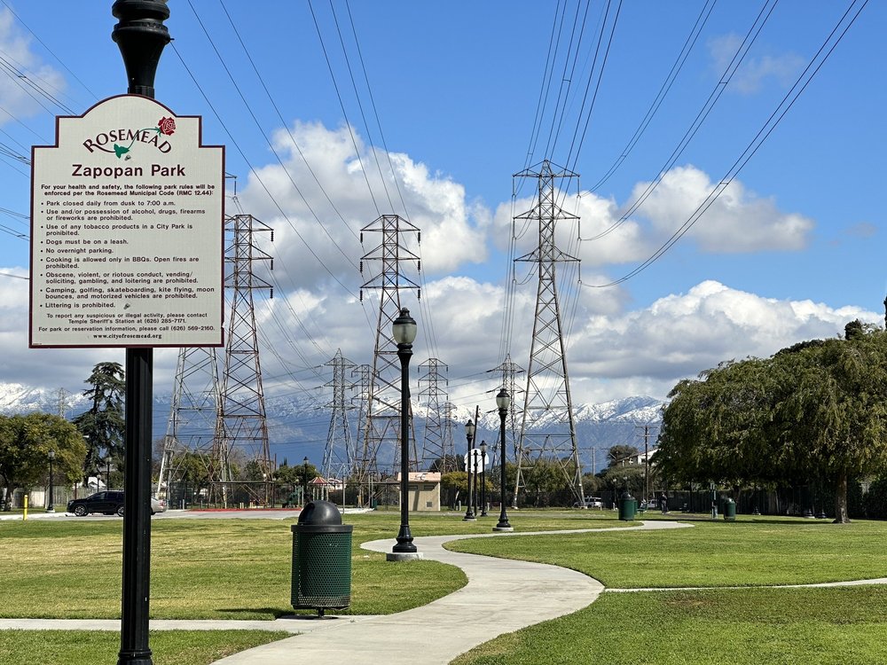 Zapopan Park Logo