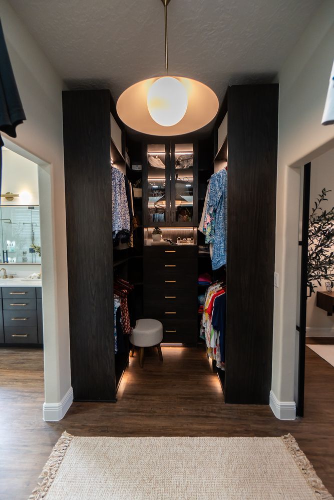 Slide of TEK Construction group