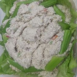 P & R Mini Market - Tuna salad
