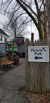 Howie's Pub by null