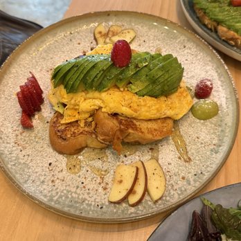Molinet - french avocado toast - Cafeteria Near Me - Barcelona, B