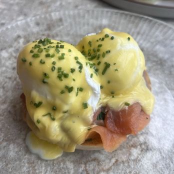 Queensyard - Salmon Benedict - Modern European Near Me - New York, New York