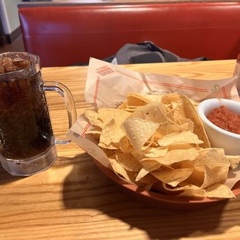 Chili's - Chips/salsa - American Near Me - Cedar City, Utah