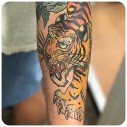 Glenn's Tattoo Service