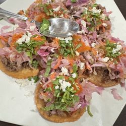 Atitlan Restaurant - Garnachas