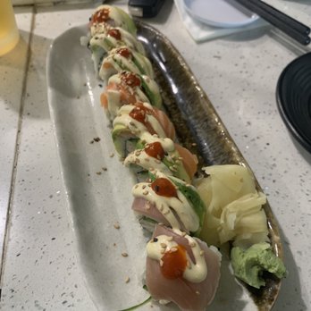 SoCal Sushi - Tuna roll - Sushi Bars Near Me - San Diego, California SoCal Sushi - Tuna roll - Sushi Bars Near Me - San Diego, California