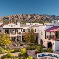 The Hacienda at the River - Exterior