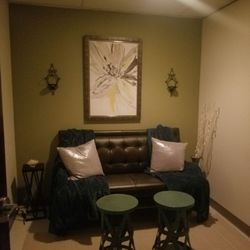 Simply Euphoric Spa & Wellness - Couples Lounge