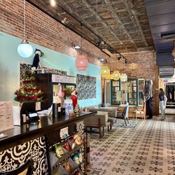 Sidecar Market and Bar