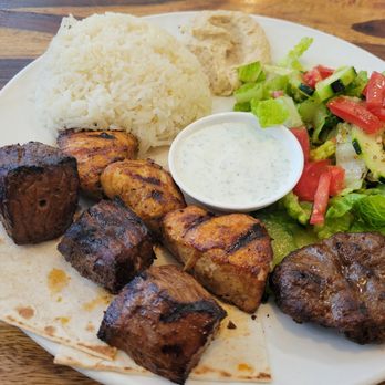 Kapari Restaurant - Mixed Grill Plate - Mediterranean Near Me - San Francisco, California Kapari Restaurant - Mixed Grill Plate - Mediterranean Near Me - San Francisco, California