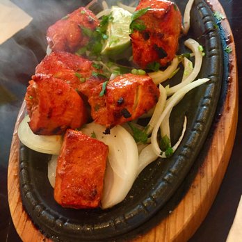 Anarkali Concord - Chicken Tikka Kabaab ($8) - Fork tender cubes of white meat. - Pakistani Near Me - Concord, California