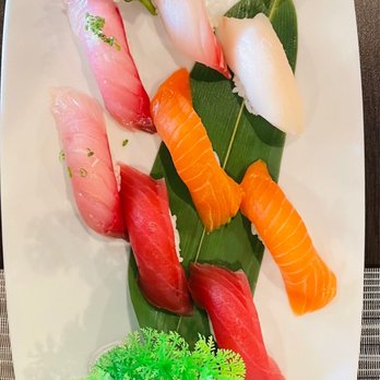 Misaki Sushi - Tuna, salmon, white fish, snapper - fresh - Sushi Bars Near Me - Port Charlotte, Florida Misaki Sushi - Tuna, salmon, white fish, snapper - fresh - Sushi Bars Near Me - Port Charlotte, Florida