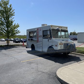 Zaki Grill - a food truck parked in a parking lot - Food Trucks Near Me - Columbus, Ohio