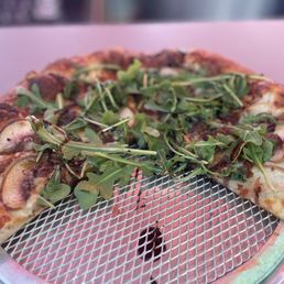 Peach bacon pizza PHENOMENAL!