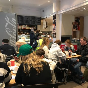 Crumpets - Inside - Coffee & Tea Near Me - London, XGL