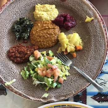 Red Sea Restaurant & Bar - Ethiopian Near Me - Charlotte, North Carolina