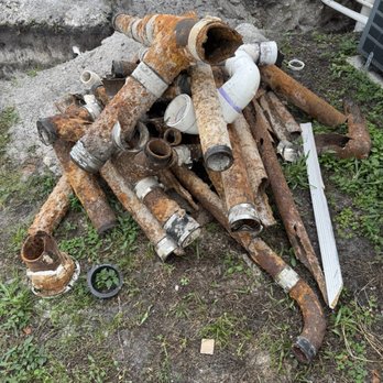 Speedy Piper Underground - Old Cast iron pipe removal - Plumbing Near Me Speedy Piper Underground - Old Cast iron pipe removal - Plumbing Near Me