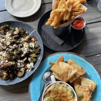 Smoke & Mirrors - Brussels, fries, and crab dip - Bars Near Me - Washington Dc, District of Columbia