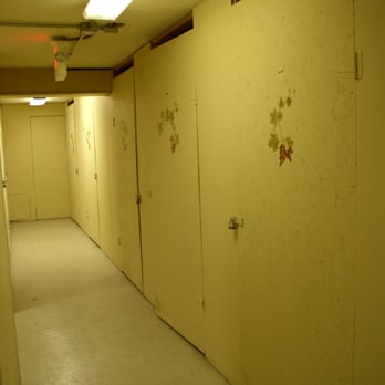 Wall Street Storage - Wine Section - Self Storage Near Me - Bend, Oregon Wall Street Storage - Wine Section - Self Storage Near Me - Bend, Oregon