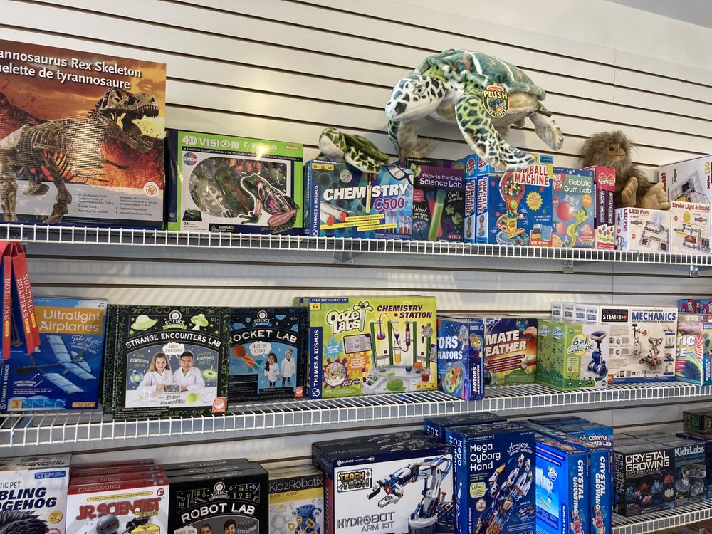 TISBURY TOY BOX Updated October 2024 79 Beach Rd, Vineyard Haven