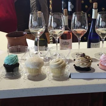 The Ruffled Cup - Lubbock - Cupcakes with our Llano Estacado winery tasting! Do it! - Cupcakes Near Me - Lubbock, Texas
