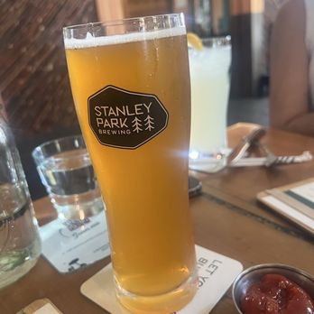Stanley Park Brewing - Brewpubs Near Me - Vancouver, British Columbia Stanley Park Brewing - Brewpubs Near Me - Vancouver, British Columbia
