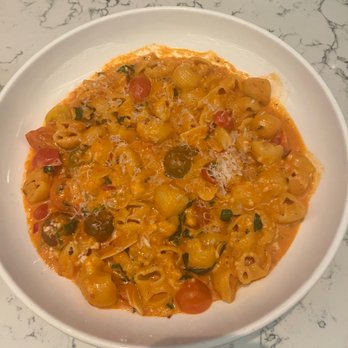 Brezza - Spicy rigatoni - Italian Near Me - Las Vegas, Nevada Brezza - Spicy rigatoni - Italian Near Me - Las Vegas, Nevada