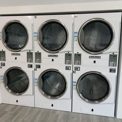 Clintonville Coin Laundry