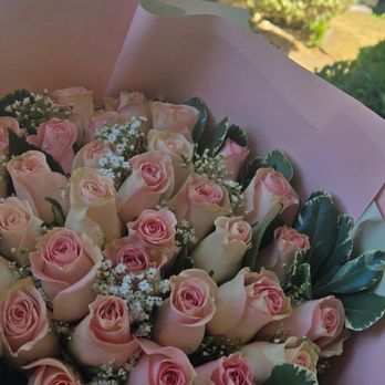Bee's Flowers - Florists Near Me - San Jose, California