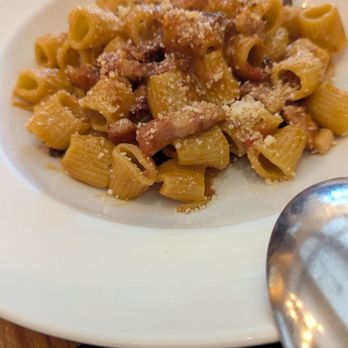 La Quercia - Italian Near Me - Vancouver, British Columbia