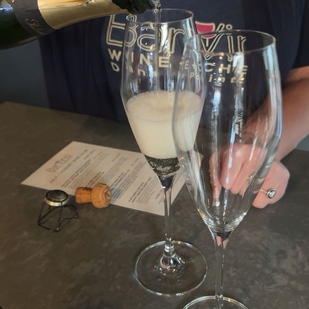 Bar Vino - Champagne - Wine Bars Near Me - Dana Point, California Bar Vino - Champagne - Wine Bars Near Me - Dana Point, California