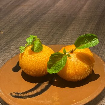 Uluh - Mini Pumpkin Puff - Tea Rooms Near Me - New York, New York Uluh - Mini Pumpkin Puff - Tea Rooms Near Me - New York, New York