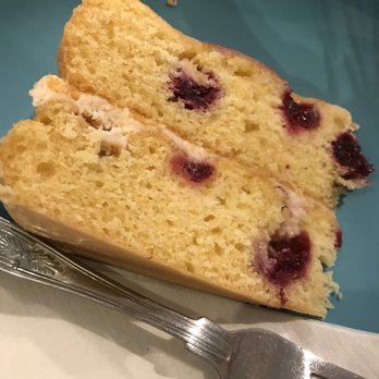 Maison de Moggy - Raspberry and white chocolate cake - Cafes Near Me - Edinburgh, EDH Maison de Moggy - Raspberry and white chocolate cake - Cafes Near Me - Edinburgh, EDH
