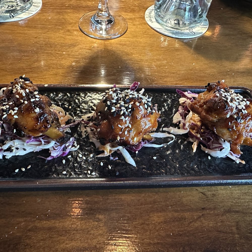 Little Pearl - Chicken Wings - New American Near Me - Key West, Florida