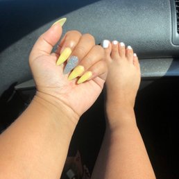 Dipping Powder & Spa Pedicure