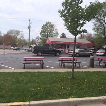 Frostie Freeze - Frostie Freeze - Ice Cream & Frozen Yogurt Near Me - Fort Atkinson, Wisconsin
