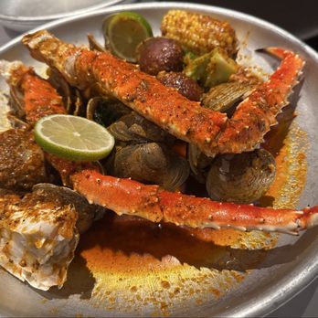 Flaming Crab - Cajun/Creole Near Me - Easton, Pennsylvania