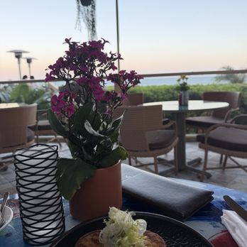 Geoffrey's Malibu - Seafood Near Me - Malibu, California