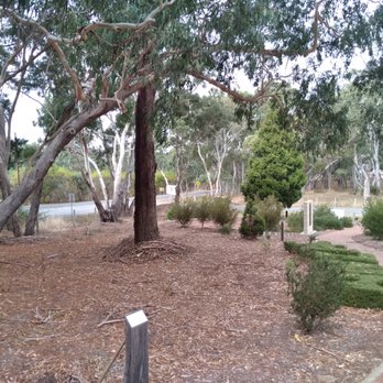 Macclesfield ANZAC Memorial Gardens - Park - Parks Near Me - Macclesfield, SA