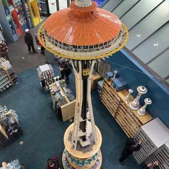 Space Needle - Gift shop - Landmarks & Historical Buildings Near Me - Seattle, Washington