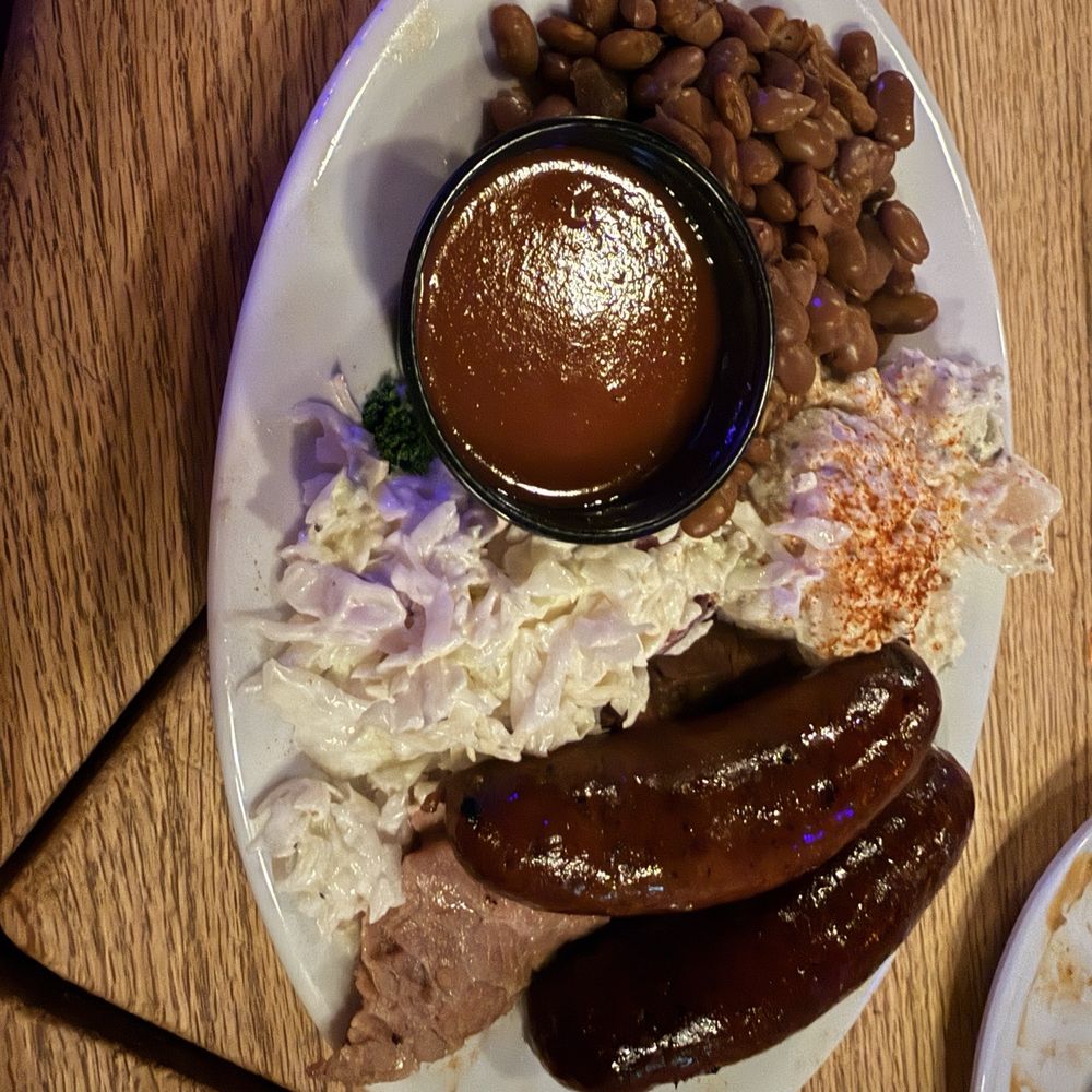 The State Line - Brisket and Sausage lunch platter with coleslaw, beans and potato salad - Barbeque Near Me - El Paso, Texas