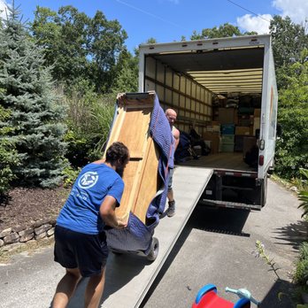 Rest Easy Moving - Movers Near Me - Asheville, North Carolina Rest Easy Moving - Movers Near Me - Asheville, North Carolina