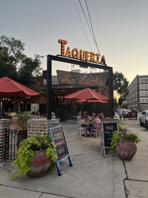 Taqueria La Lucha by null