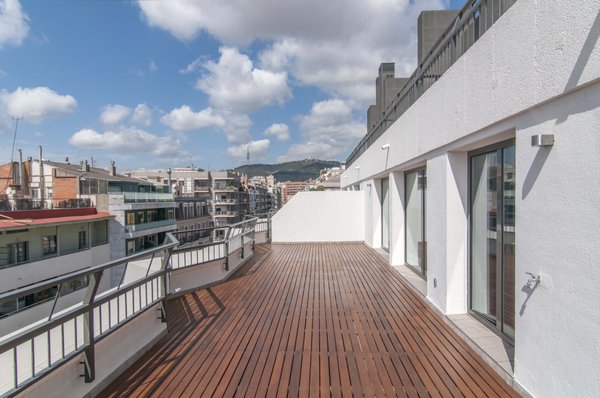 Urban Oasis Barcelona by null