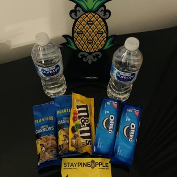 Staypineapple, An Iconic Hotel, The Loop - My complimentary snacks. - Hotels Near Me - Chicago, Illinois