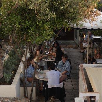 Alisa Wine & Friends - Greek Near Me - Venice, California Alisa Wine & Friends - Greek Near Me - Venice, California