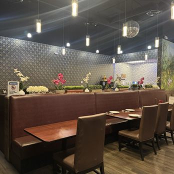 Thai Spoon Las Vegas - Interior - Thai Near Me - Las Vegas, Nevada Thai Spoon Las Vegas - Interior - Thai Near Me - Las Vegas, Nevada